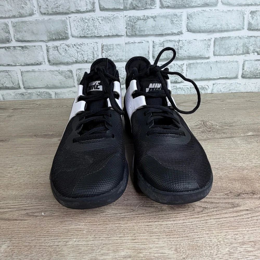 Nike Air Max Impact Basketball Shoes Size 7Y
